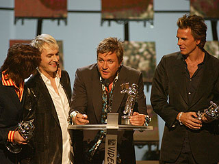 ddmtvaward3.jpg